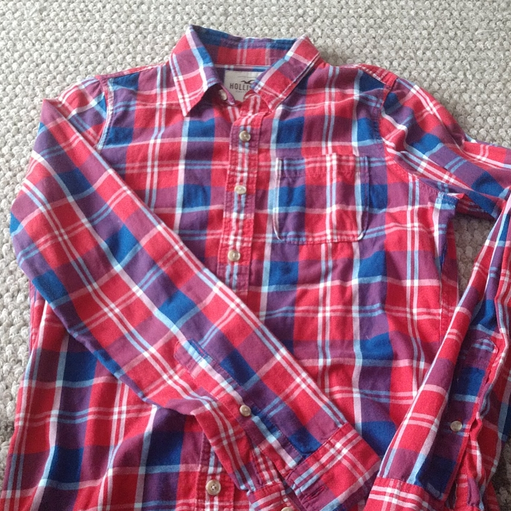 Men's size M hollister button up shirt